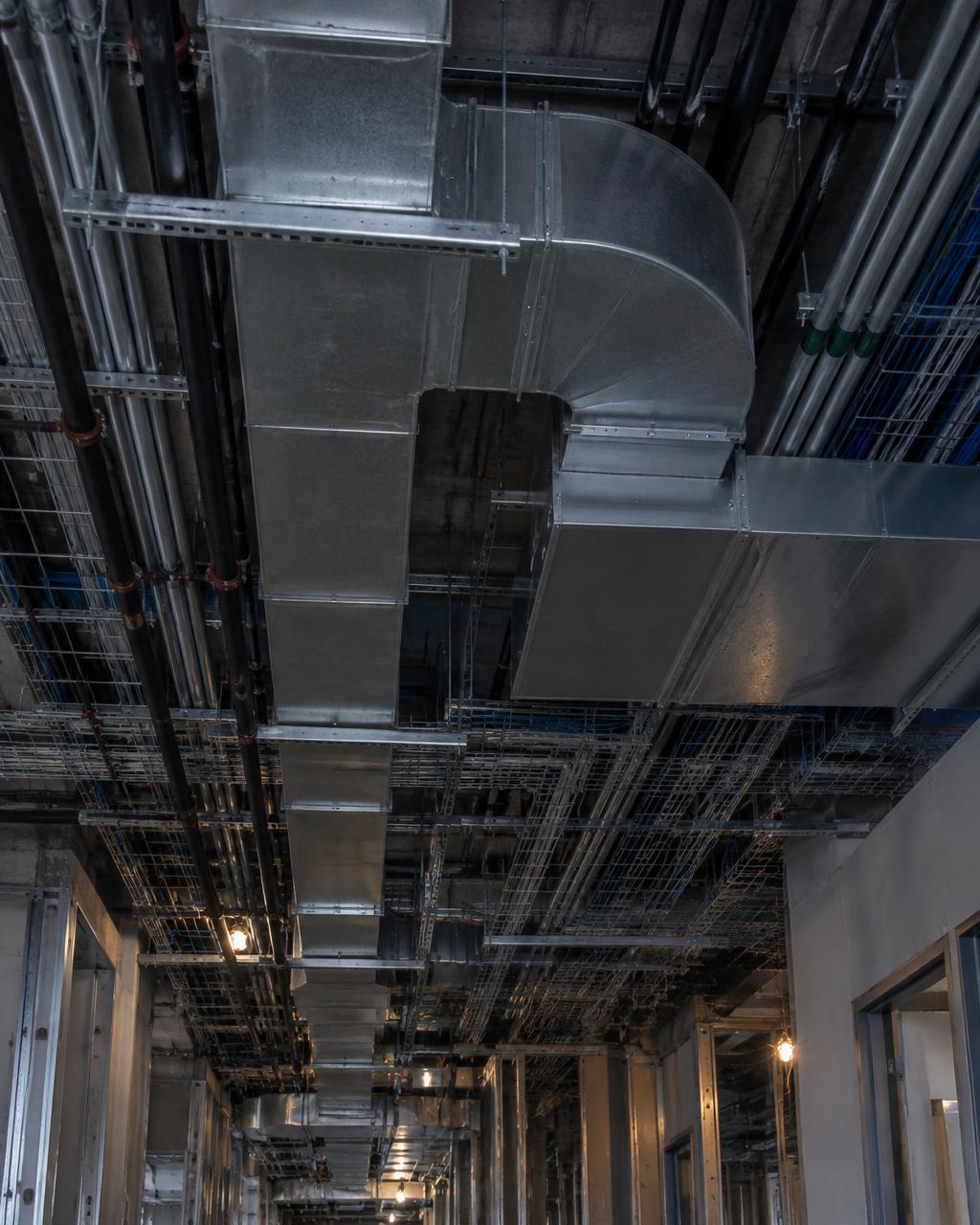 Réseaux CVC / Gaines — chantier de l’Hôpital Aristide Le Dantec